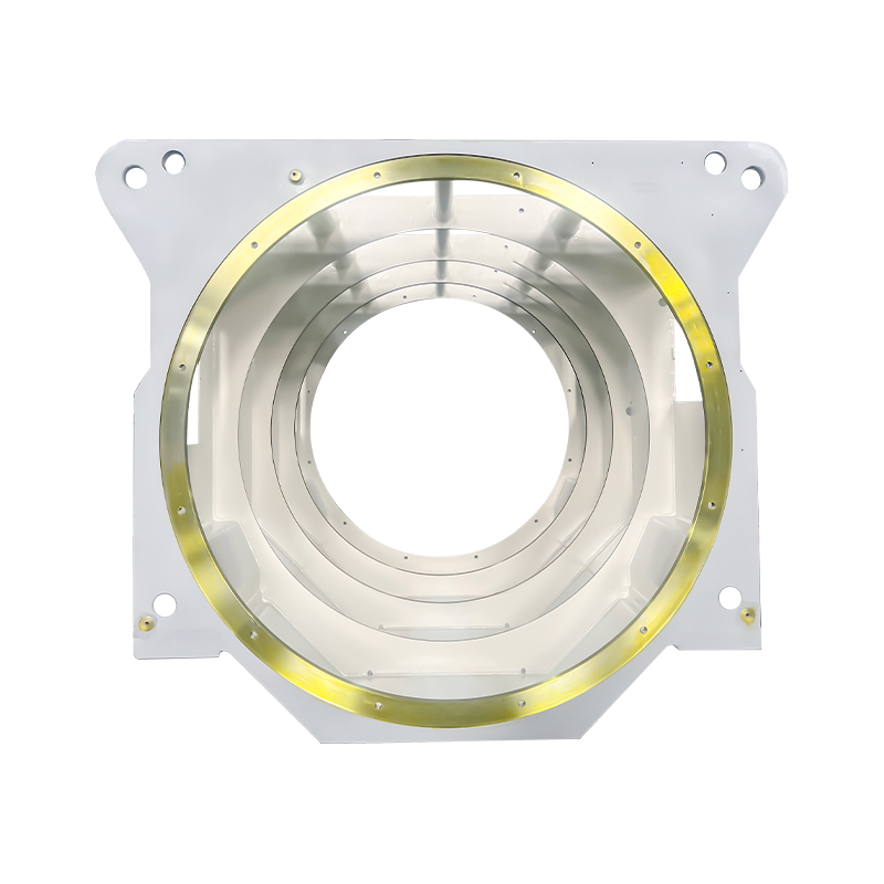 Cylindryczna rama silnika o podstawie kwadratowej